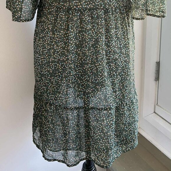 Park & Fifth Green Micro-Floral Chiffon Tiered Double Layered Mini Dress – US M - Picture 8 of 11